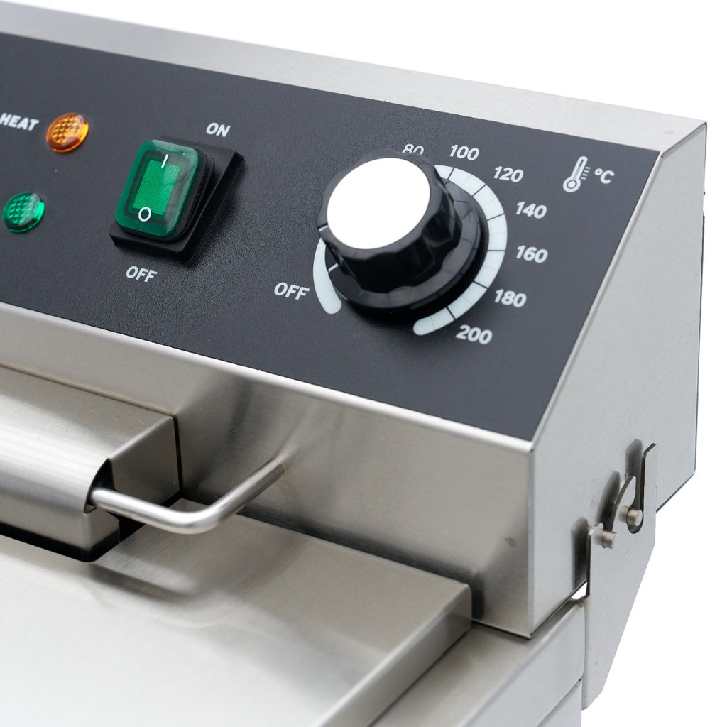 Fritadeira - Profissional - 16L - 1 cesto - com torneira de drenagem e suporte - 230V
