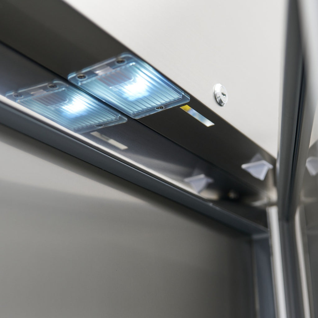 Frigorifero - Professionale - 1200L - 6 ripiani regolabili (2/1 GN) - Acciaio inox - su ruote